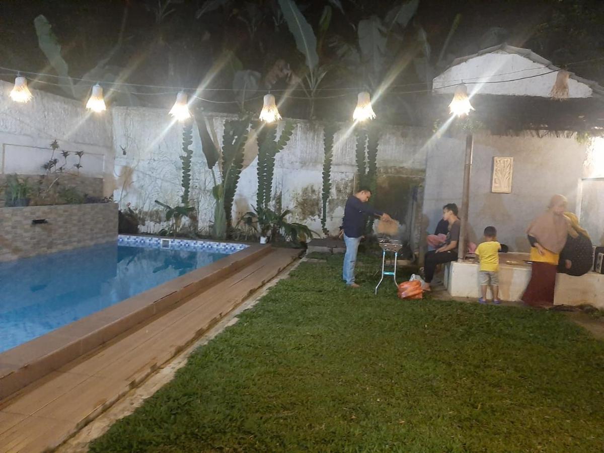 Dhanty Villa Bogor