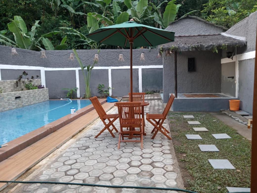 Villa Dhanty Bogor